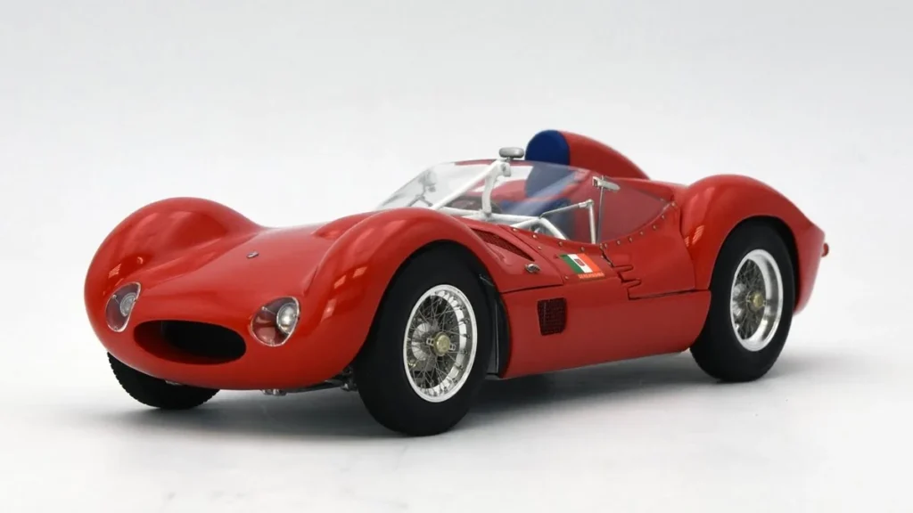 CMC - Maserati Tipo 60 - „Birdcage” Goodwood Revival (Red - Rood - Rouge)